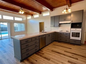 Building Photo - 4959-61 Catoctin Dr