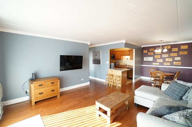 Foto del edificio - 9128 W Terrace Dr