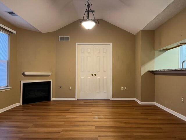 Foto del edificio - 1755 Weatherstone Dr