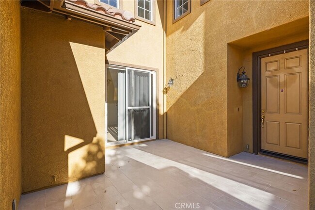 Foto del edificio - 7036 Sausalito Ave