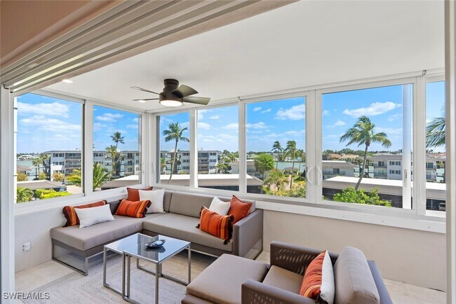 Foto del edificio - 3410 Gulf Shore Blvd N