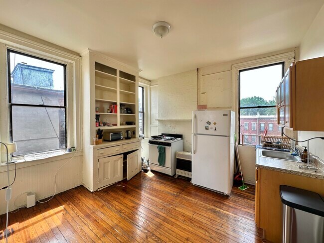 Foto del edificio - 109 Wayne St