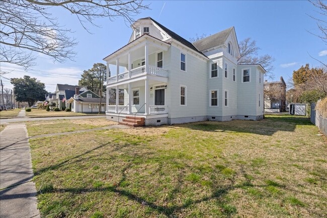 Building Photo - 258 Maryland Ave