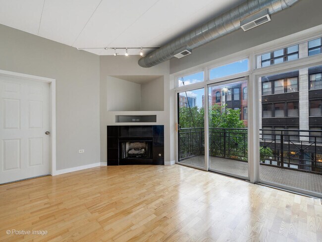 Foto del edificio - 1155 W Madison St