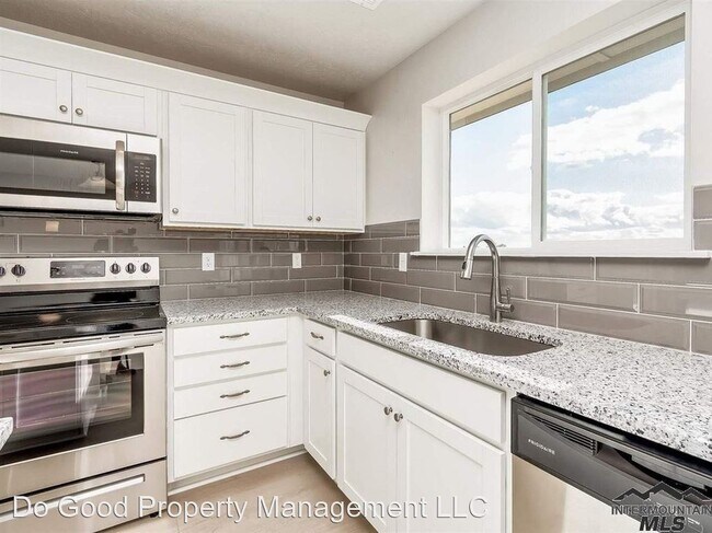 Building Photo - 3 br, 2 bath House - 7752 E Tea Party Dr