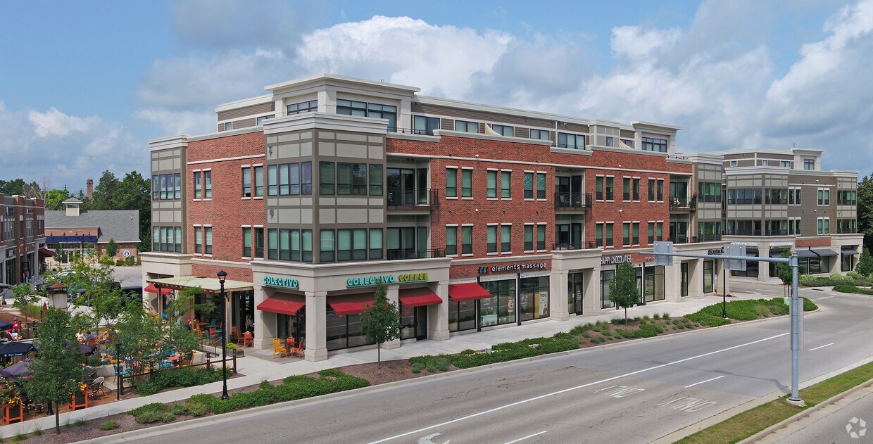 Encore Apartments Rentals in Mequon at 11255 N Cedarburg Rd Mequon, WI