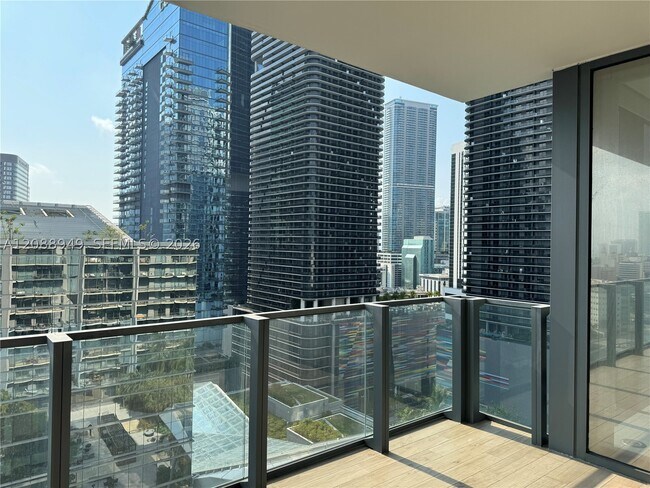 Foto del edificio - 88 SW 7th St