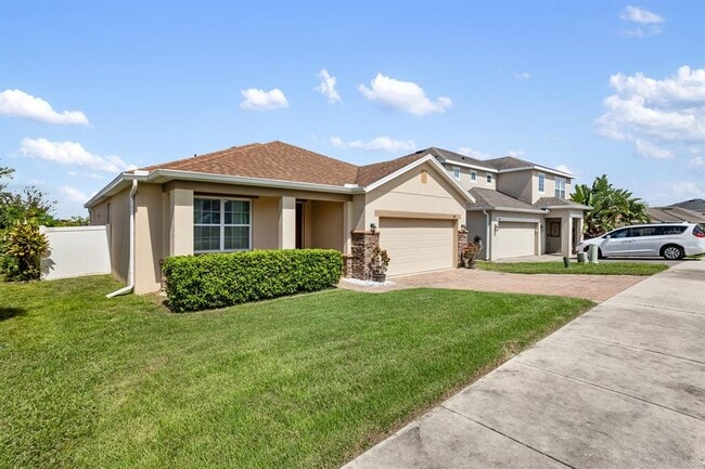 Building Photo - 485 Kestrel Dr