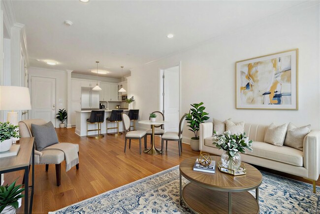 Building Photo - 11 River St