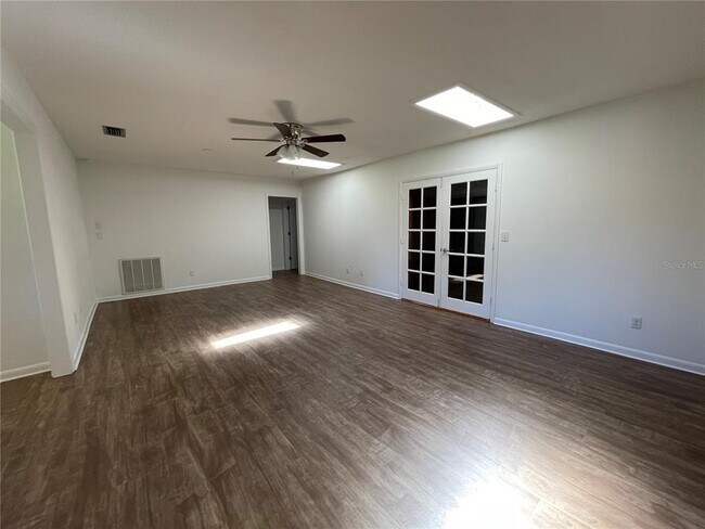 Building Photo - 135 N Lecanto Hwy