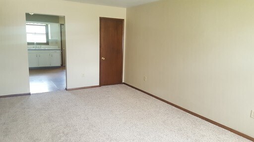 Primary Photo - 1507 Starview Dr