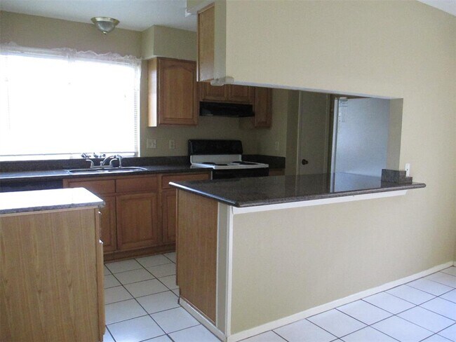 Foto del edificio - 2734 Quarry Hill Rd