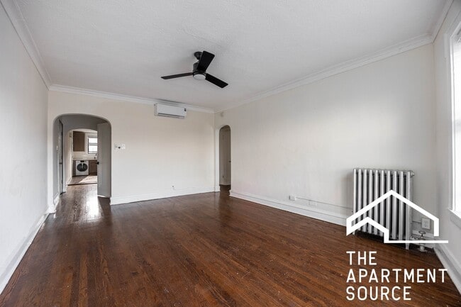 Foto del edificio - 5509 N Lincoln Ave