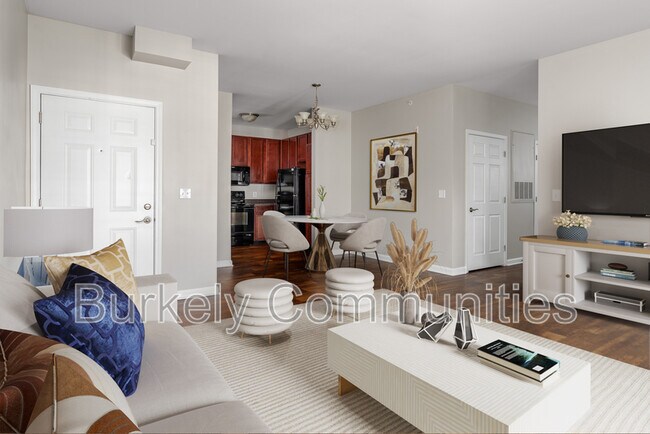 Foto del edificio - 100 Thornton Ct