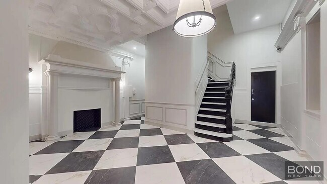 Foto del edificio - 250 W 91st St