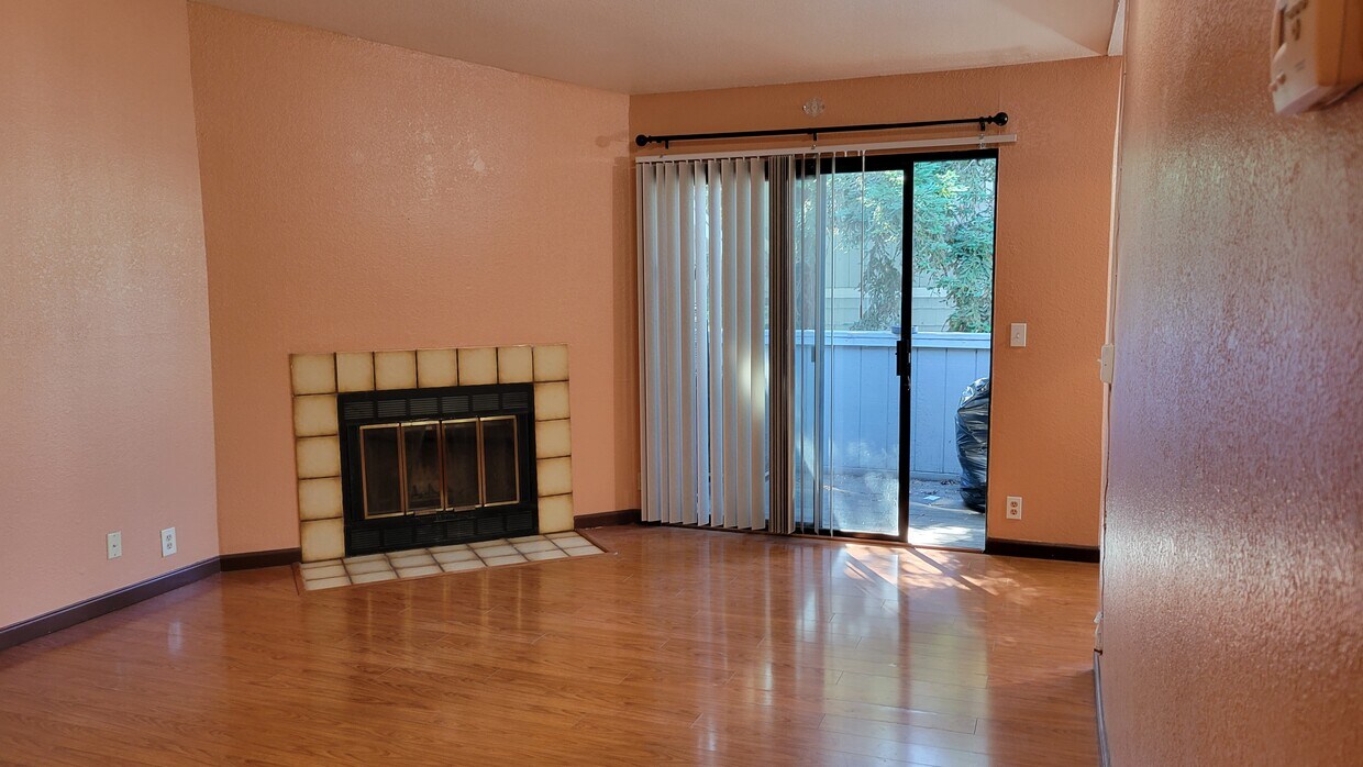 106 Mohave Ter Unit 18, Fremont, CA 94539 Condo for Rent in Fremont