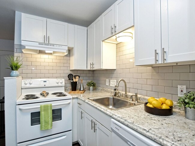 Foto del edificio - 1840 Burton Dr