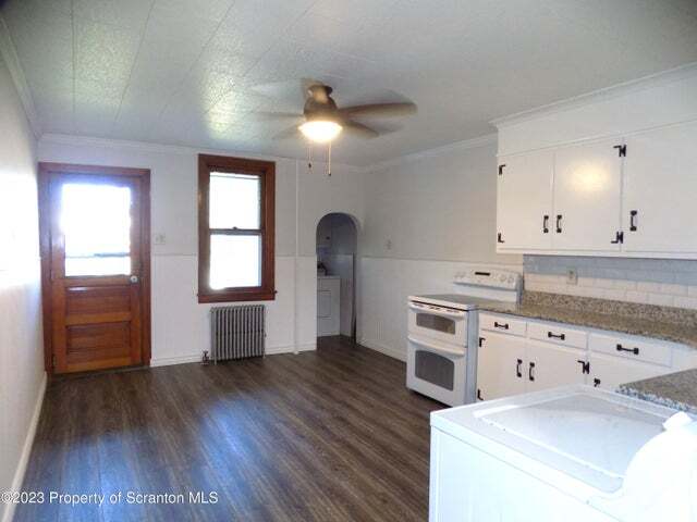 Building Photo - 137 Pine St