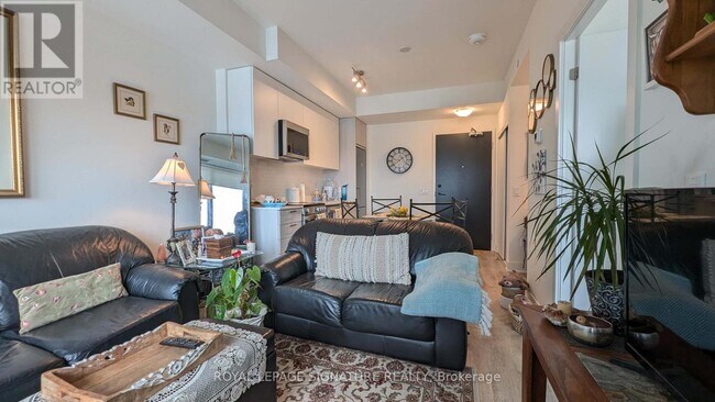 Photo du bâtiment - 185 Deerfield Rd