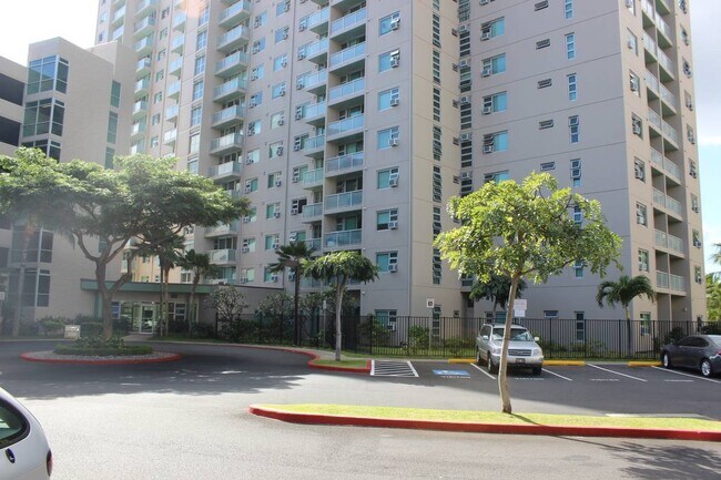 Photo - 3009 Ala Makahala Plz Apartment