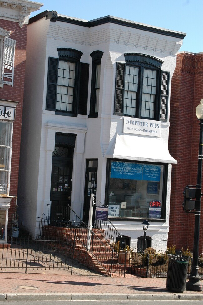 Foto del edificio - 1621 Wisconsin Ave NW