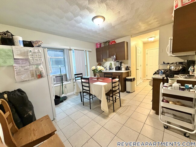 Foto del edificio - 1096 N Shore Rd
