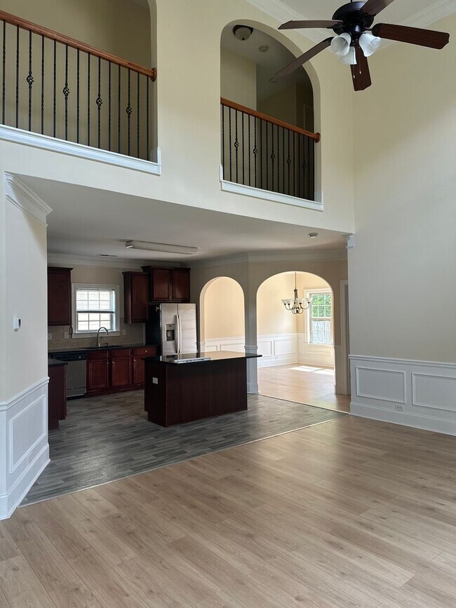 Foto del edificio - 4 Bedrooms, 3 Bathrooms - Home in Stockbri...