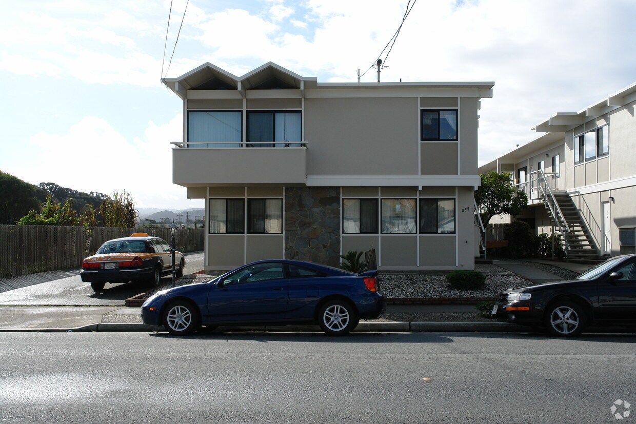 Building Photo - 855 Commercial Ave