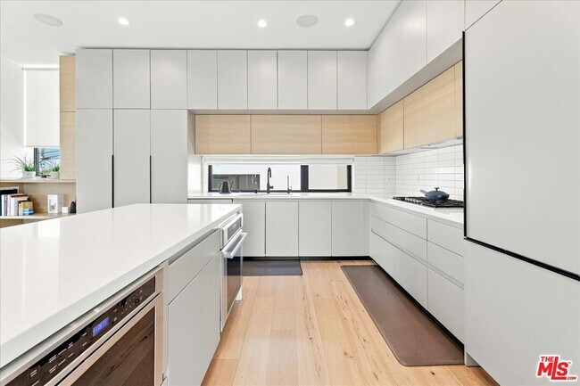 Foto del edificio - 6077 1/2 Horner St