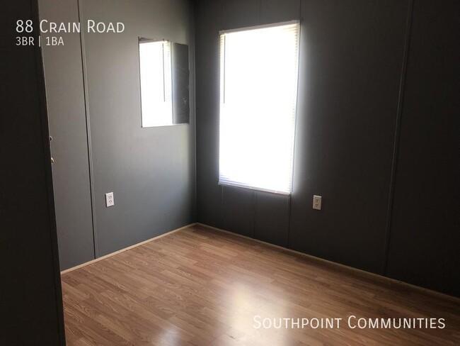 Building Photo - 88 Crain Rd
