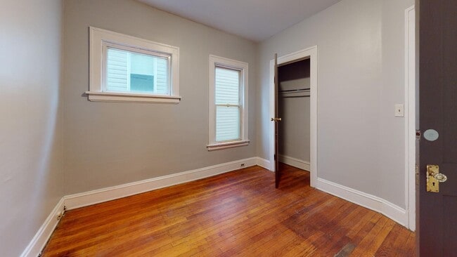 Building Photo - 3124-26 West 90th