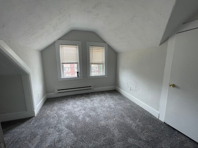 Building Photo - 21 Winthrop St