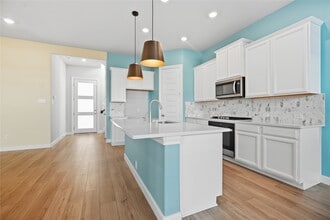 Building Photo - 719 Sandy Bay Ln