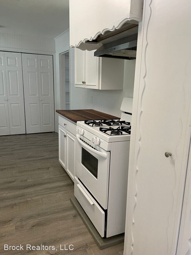 Foto del edificio - 3 br, 2 bath House - 1809 Lynnhaven Road