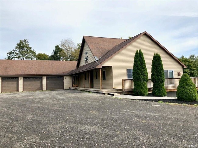 Building Photo - 5042 Forbes Rd