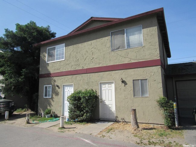 Building Photo - 3561 Merced Ave