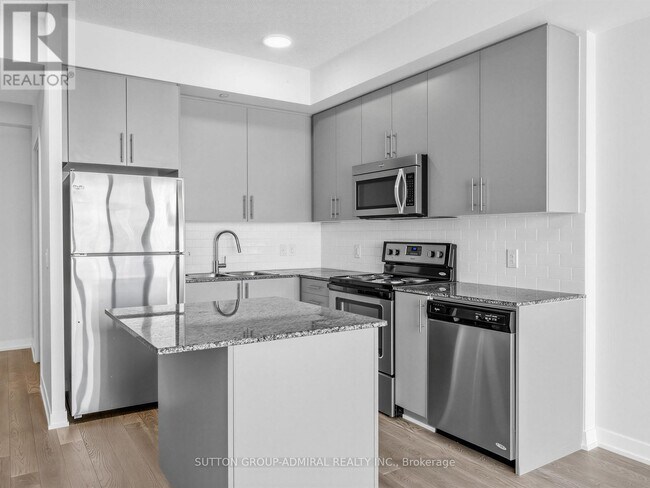 Photo du bâtiment - 85 Duke St W