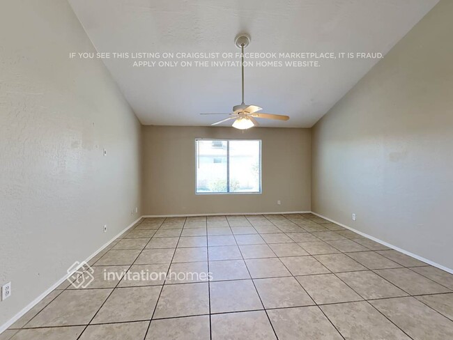 Foto del edificio - 9708 N 56th Ln