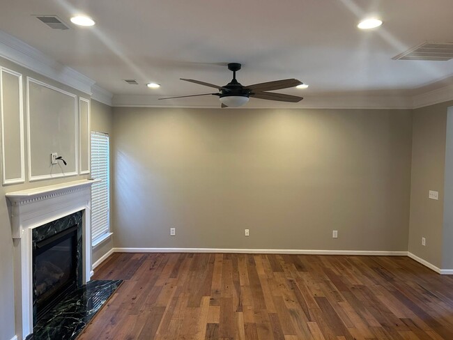Building Photo - Charming 4BR House in Simpsonville