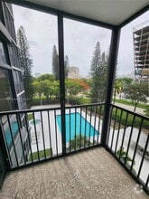 Building Photo - 20100 W Country Club Dr