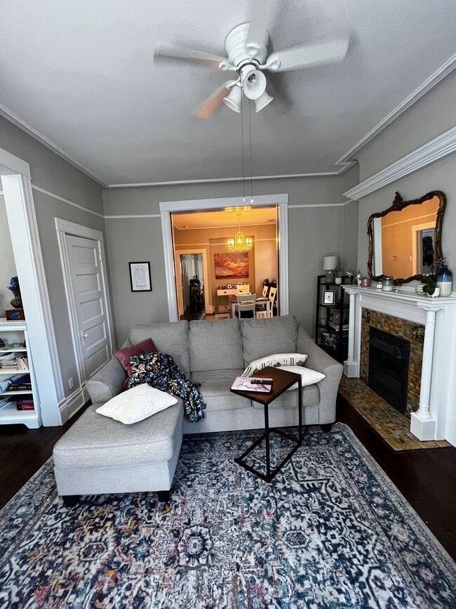 Building Photo - 2612 W Rice St