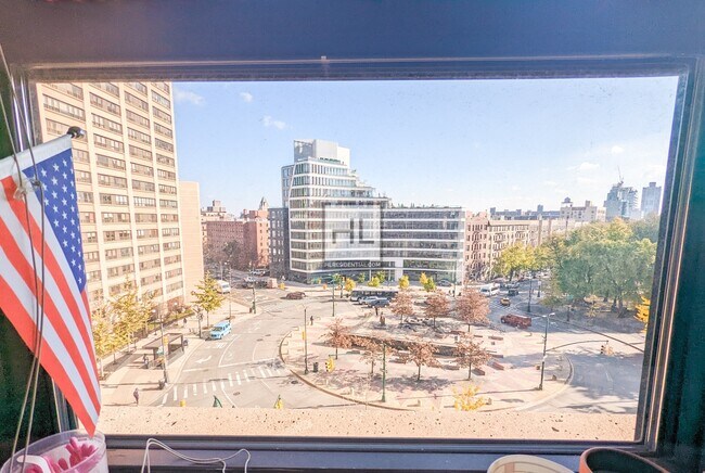 Foto del edificio - W 110th St