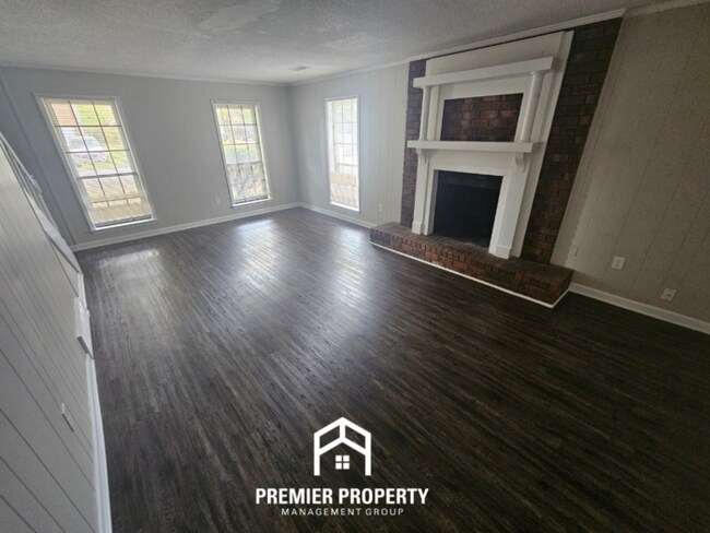 Photo - 6242 Midsummer Way House