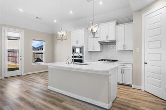 Building Photo - 17681 Rosette Grass Dr