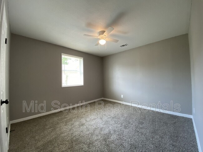 Foto del edificio - 1937 State St