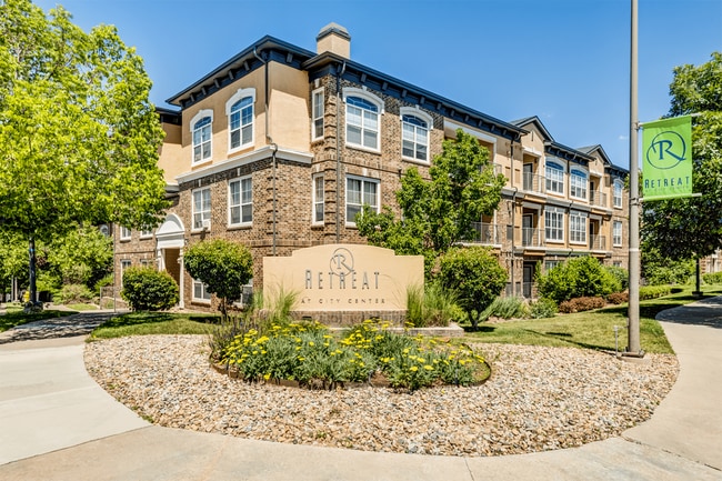 Elevate your lifestyle in our stylish apartments - Retreat at City Center