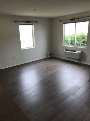 Building Photo - 232 Bertram Dr