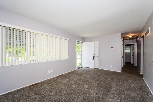 Foto del edificio - 455 Moule Dr