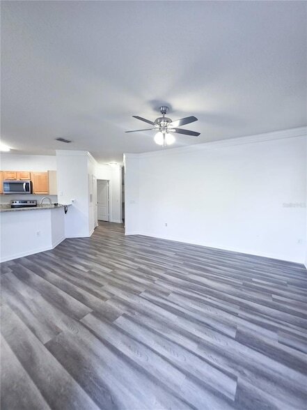 Building Photo - 10431 Villa View Cir