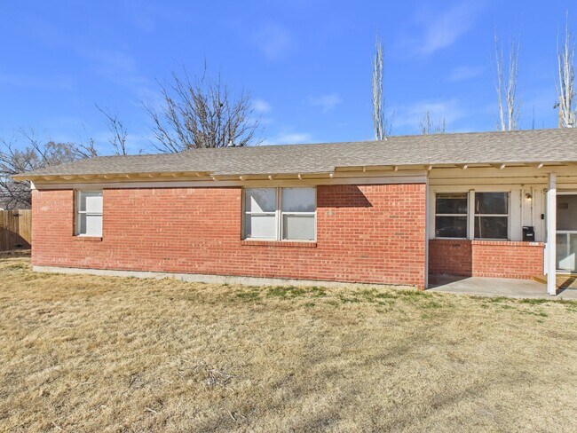 Building Photo - Updated 1 bedroom on Westhaven!